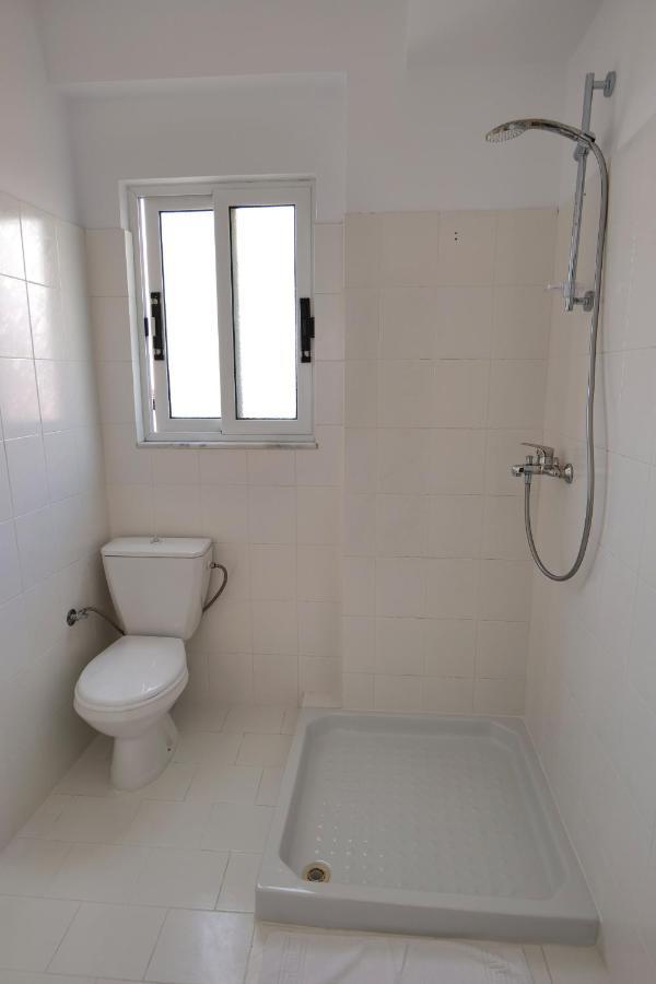Saranda Inn Rooms & Apartments المظهر الخارجي الصورة
