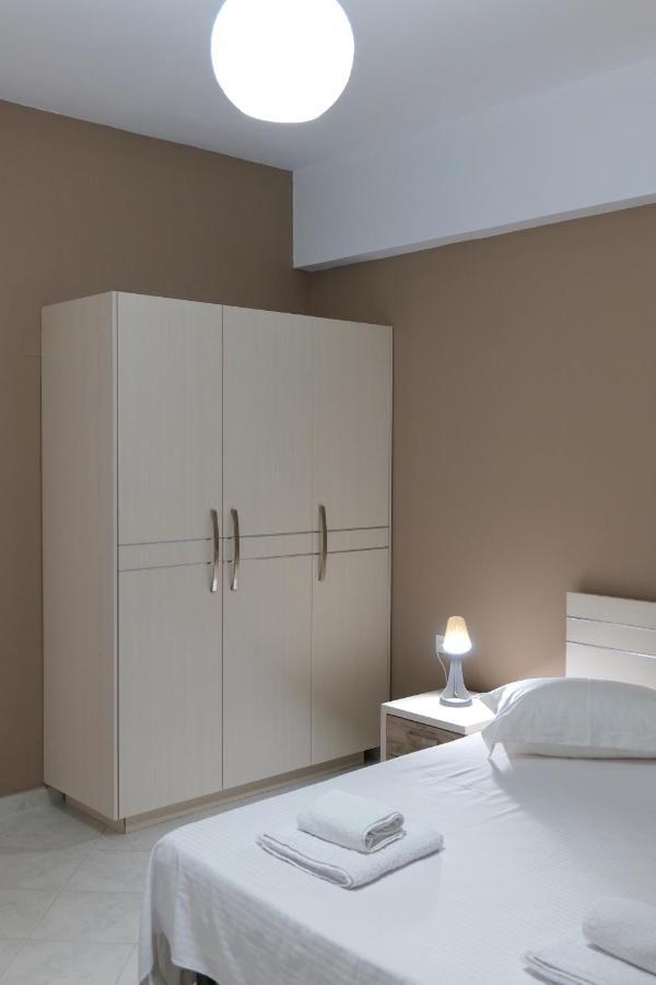 Saranda Inn Rooms & Apartments المظهر الخارجي الصورة